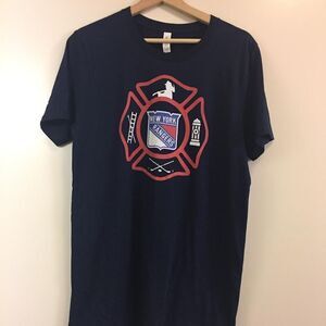 New York Rangers T-shirt size Medium